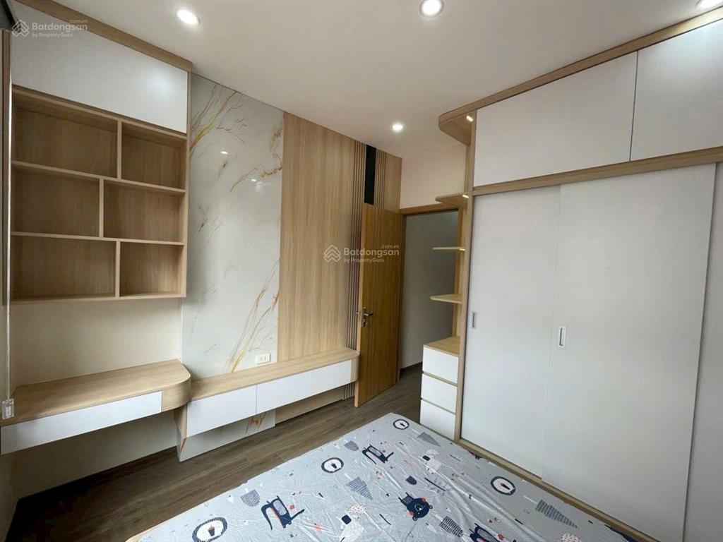 Bán nhà riêng 4pn, 4wc đẹp xuất sắc tại thanh bình, hà đông, 33m2, giá thỏa thuận