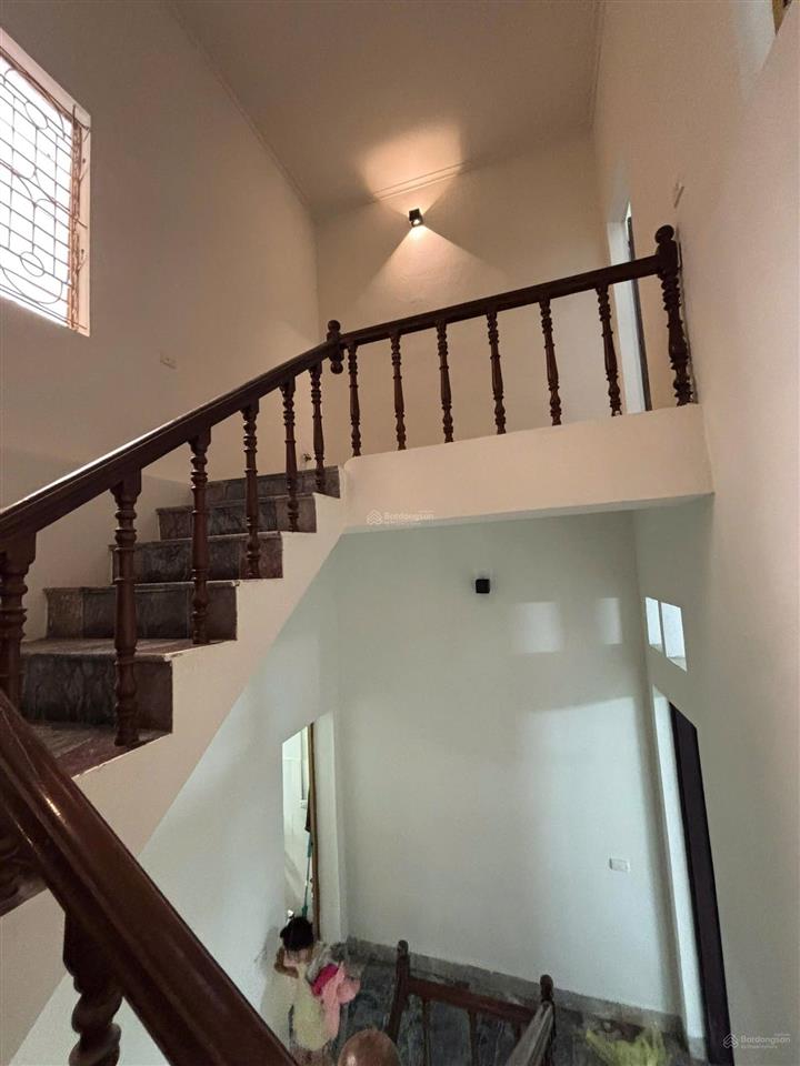 Bán nr 4pn, giá siêu hời 8,2 tỷ, 30m2 ở thanh bình, mỗ lao, hà đông
