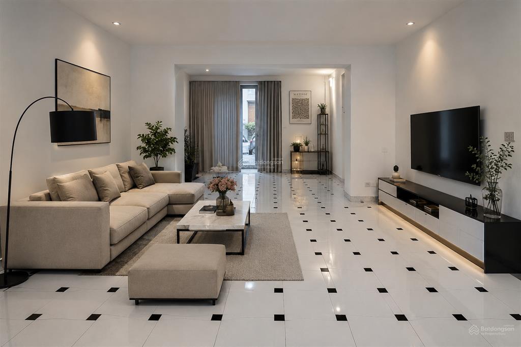 Siêu phẩm tầng 1 khuất duy tiến  120m2  vừa ở vừa kinh doanh  chỉ 6,95 tỷ