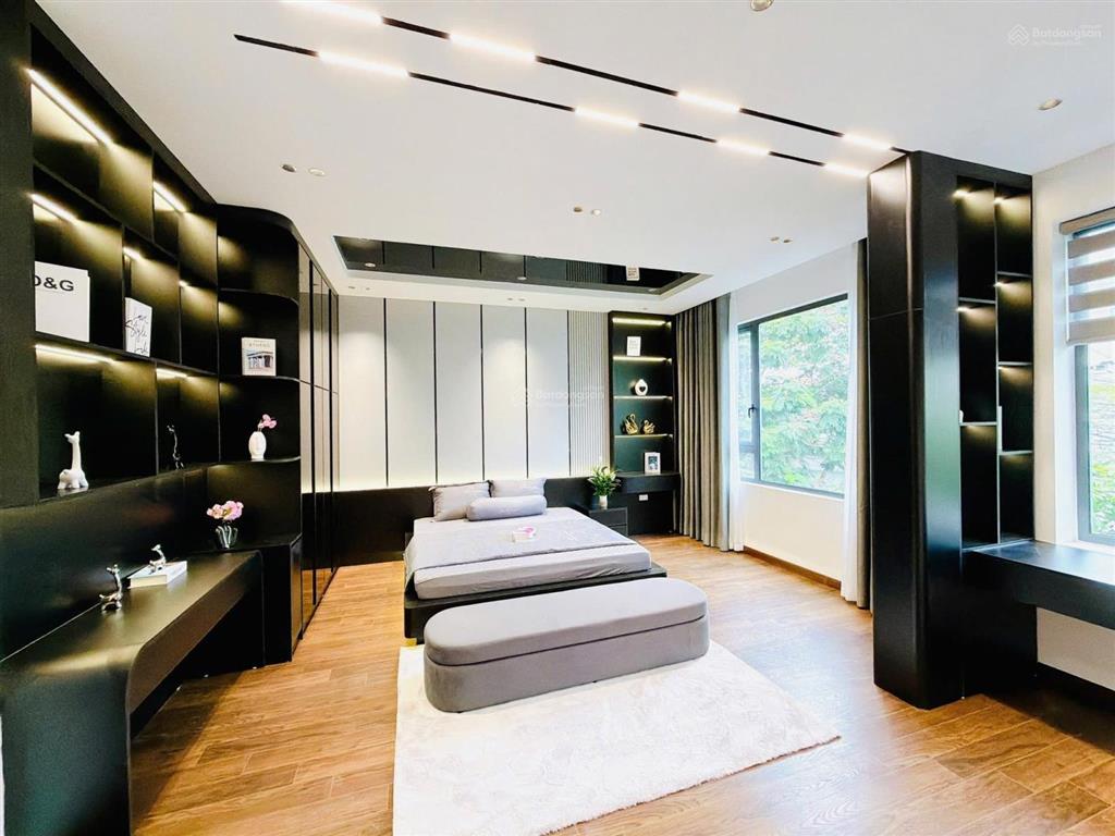 Bán nhà đường đình thôn, mỹ đình 42m2 5 tầng full nội thất cao cấp giá nhỉnh 7 tỷ