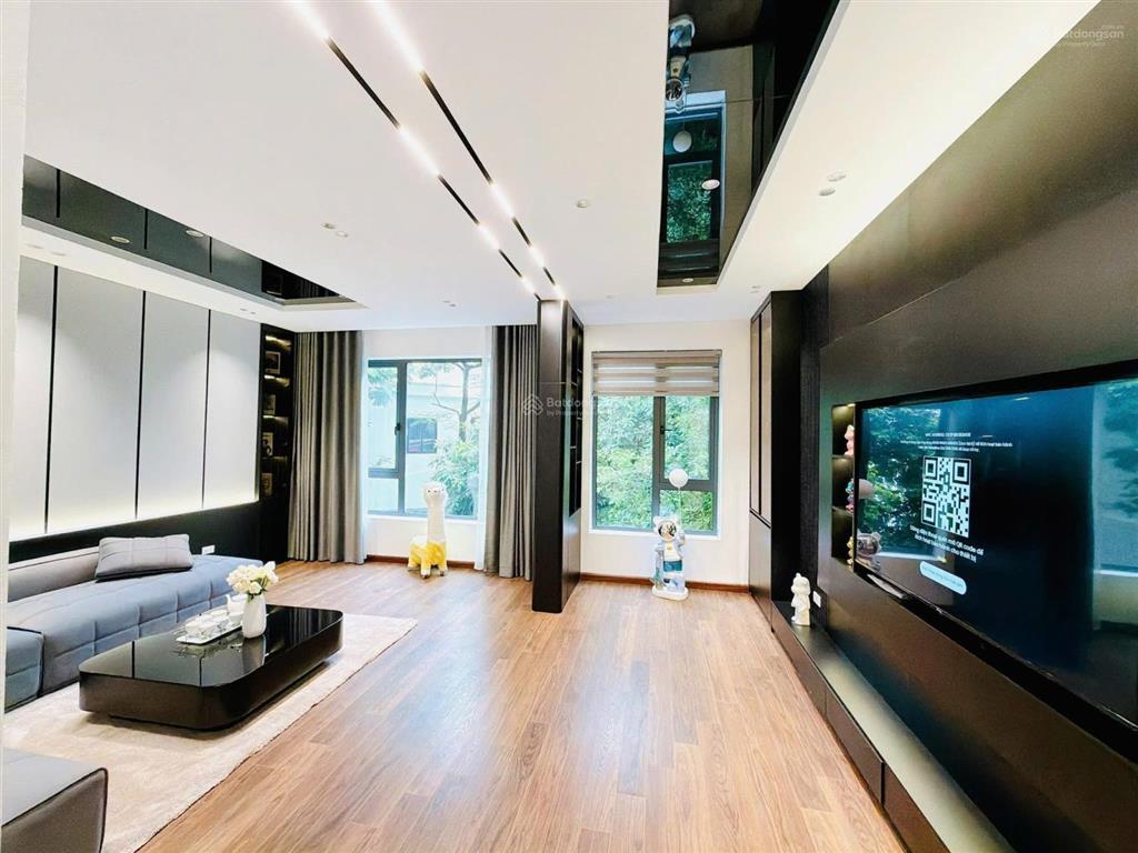 Bán nhà đường đình thôn, mỹ đình 42m2 5 tầng full nội thất cao cấp giá nhỉnh 7 tỷ