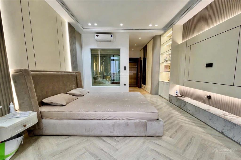 Bán nhà phú mỹ lê đức thọ mỹ đình 5 tầng 40m2 thang máy full nội thất cao cấp giá nhỉnh 8 tỷ