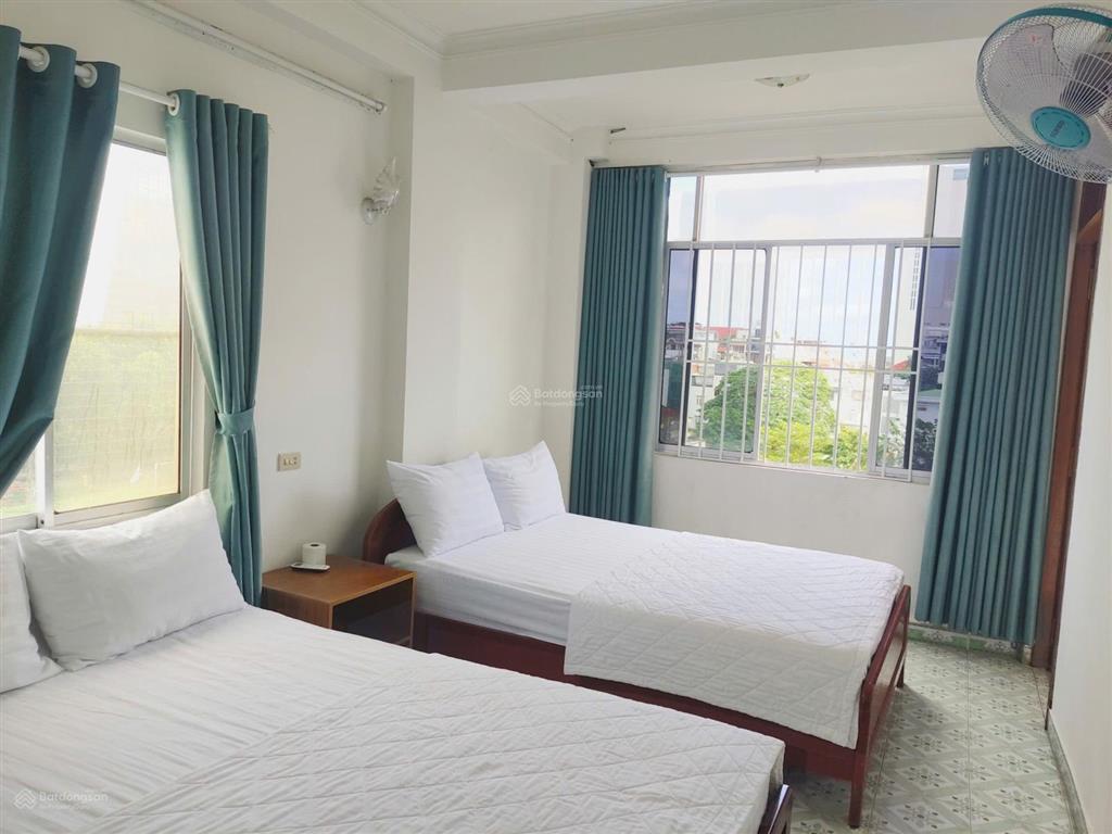 Giảm 2 tỷ bán nhanh, khách sạn 6 tầng đinh tiên hoàng  khu trung tâm lộc thọ