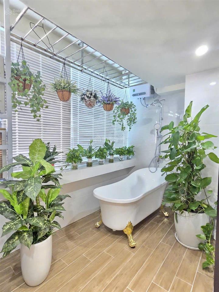 Bán căn hộ 402 chung cư sông đà  sổ đỏ chính chủ  dt 118m2