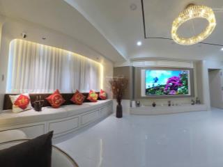 Bán căn hộ 402 chung cư sông đà  sổ đỏ chính chủ  dt 118m2