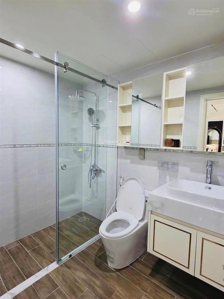 Bán căn hộ 402 chung cư sông đà  sổ đỏ chính chủ  dt 118m2