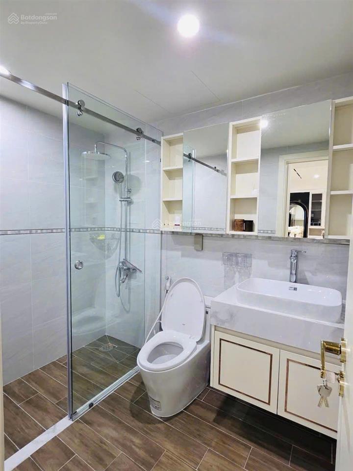 Bán căn hộ 402 chung cư sông đà  sổ đỏ chính chủ  dt 118m2