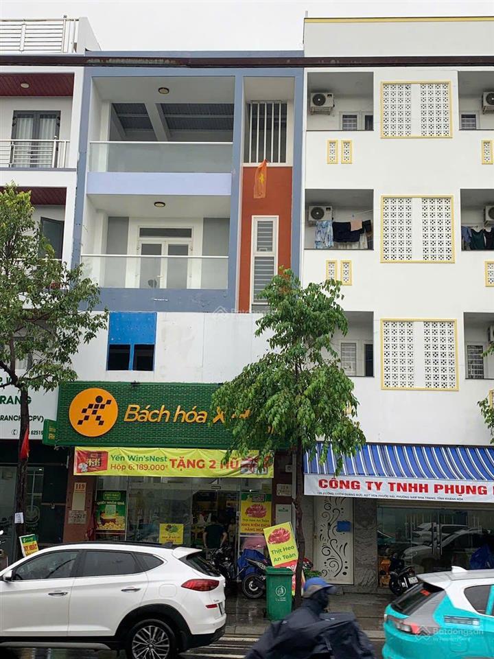Nhà 3 tầng mặt tiền thích quảng đức  kđt vcn phước hải