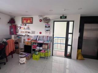 Nhà 4 tầng có thang máy đường phước long cạnh bệnh viện tâm trí, gần biển