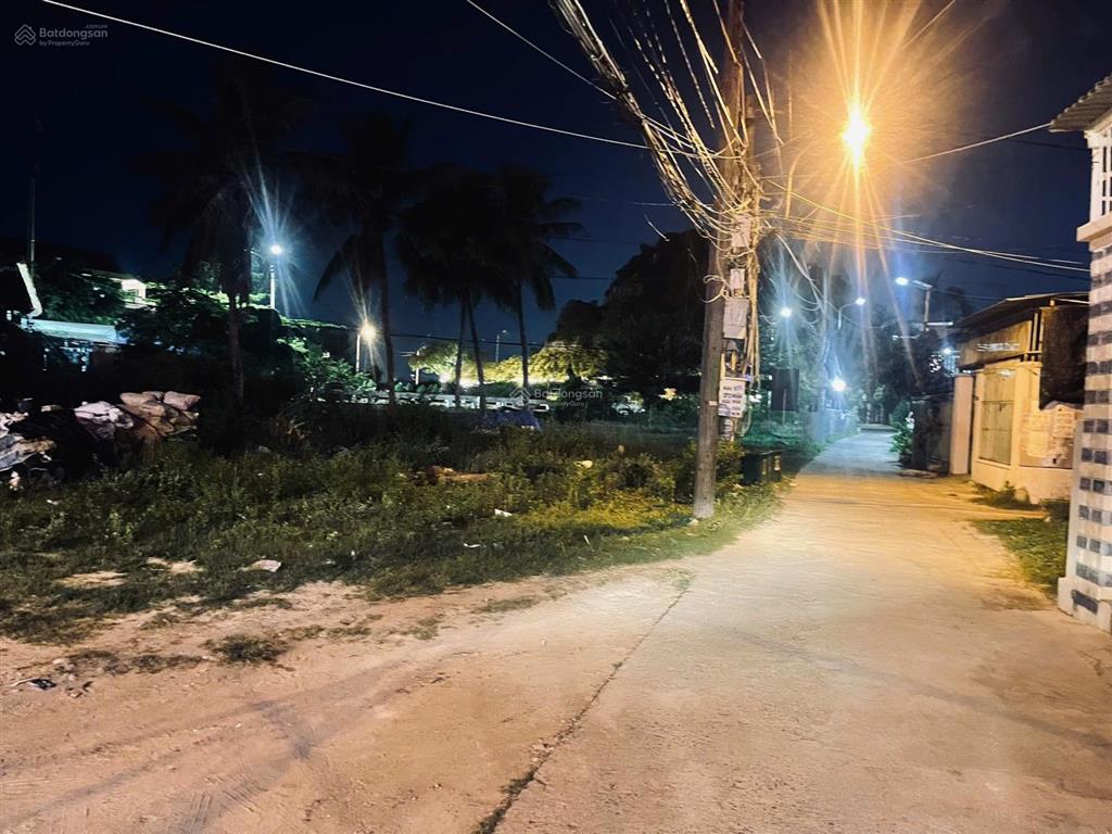 Lô đất cách biển phạm văn đồng chỉ 200m  vĩnh hoà  bắc nha trang
