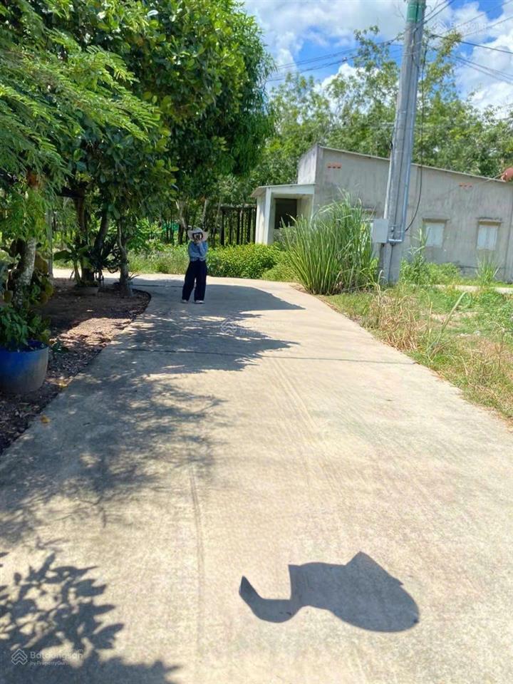 Bán đất minh thạnh  hồ chí minh 10x37m giá chỉ 790tr/lô bao sổ