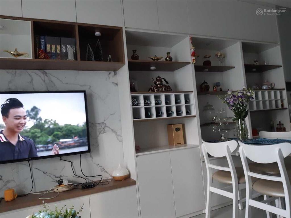 Căn 1pn  full nội thất nhà đẹp  tầng đẹp thoáng mát có thể dọn vào ngay   0919 961 ***