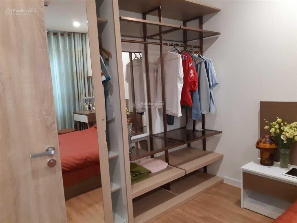 Căn 1pn  full nội thất nhà đẹp  tầng đẹp thoáng mát có thể dọn vào ngay   0919 961 ***