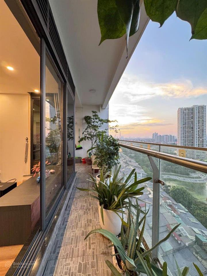 Thật 100%!!! cần bán gấp ch lô góc tòa tsq mỗ lao, hà đông 225m2 3pn slot oto giá sốc chỉ 60tr/m2