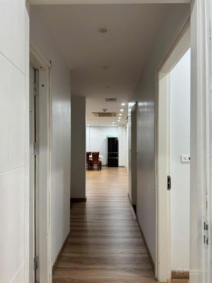 Thật 100%!!! cần bán gấp ch lô góc tòa tsq mỗ lao, hà đông 225m2 3pn slot oto giá sốc chỉ 60tr/m2