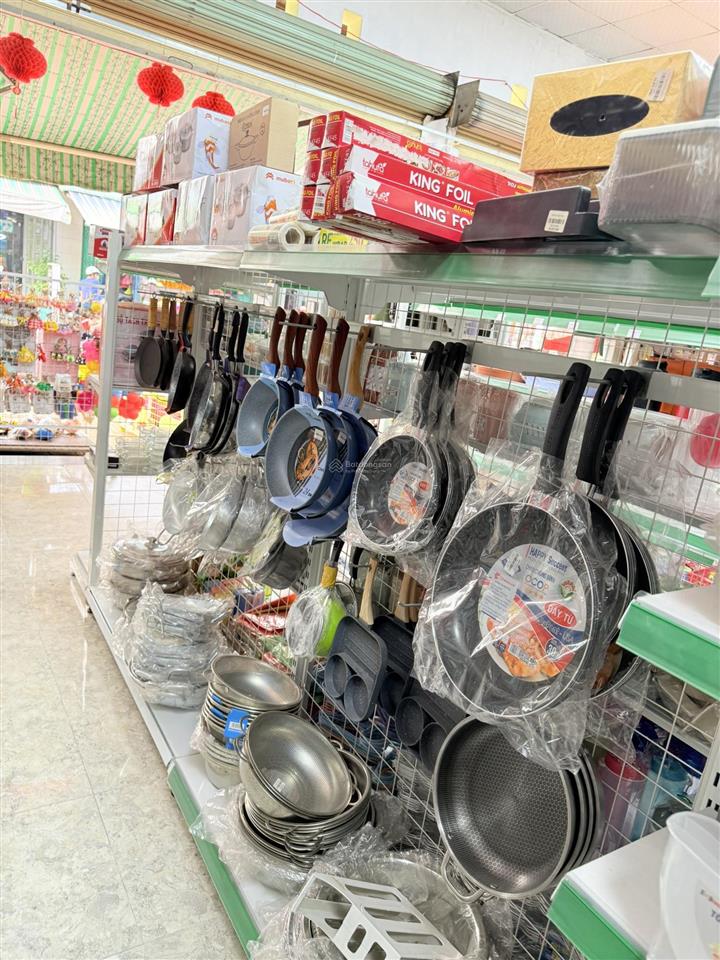 Sang nhượng cửa hàng gia dụng và phụ kiện