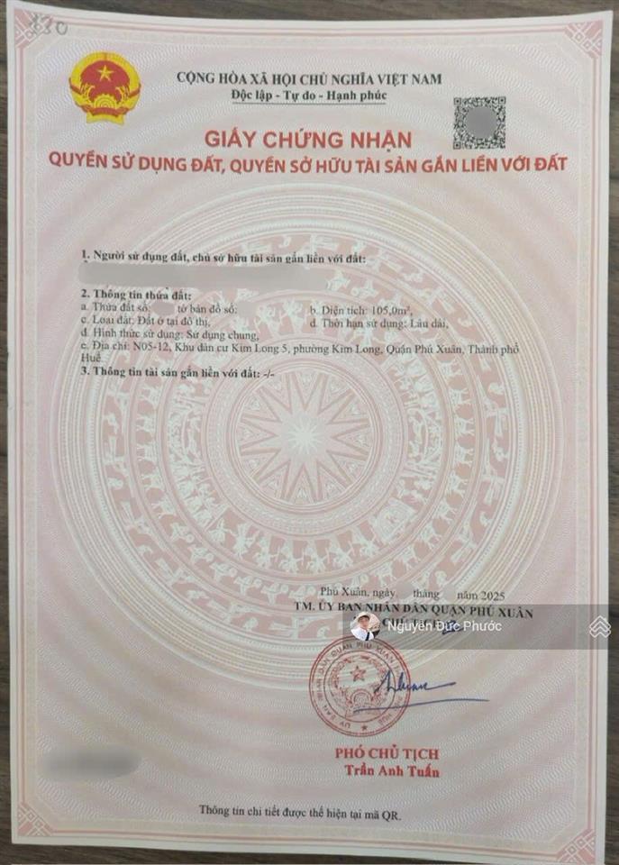 Đất kqh kim long  lô kẹp mương 3 mặt thoáng. gần uỷ ban, trường học