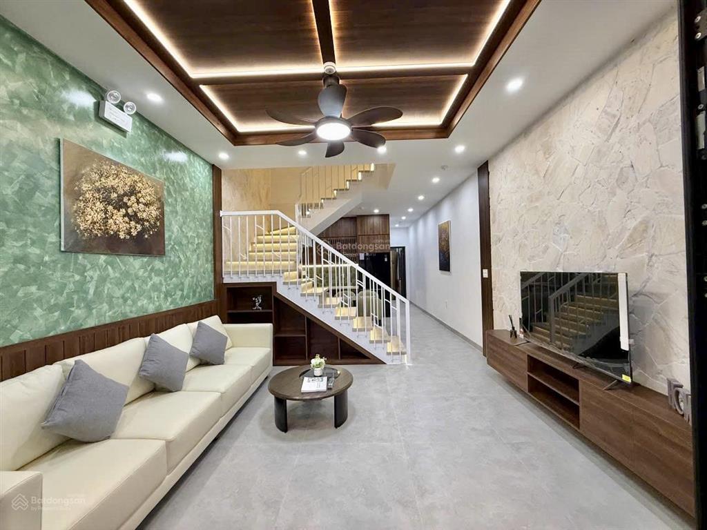 Căn homestay dòng tiền thu nhập ổn định hàng ngày  view đồi triệu đô