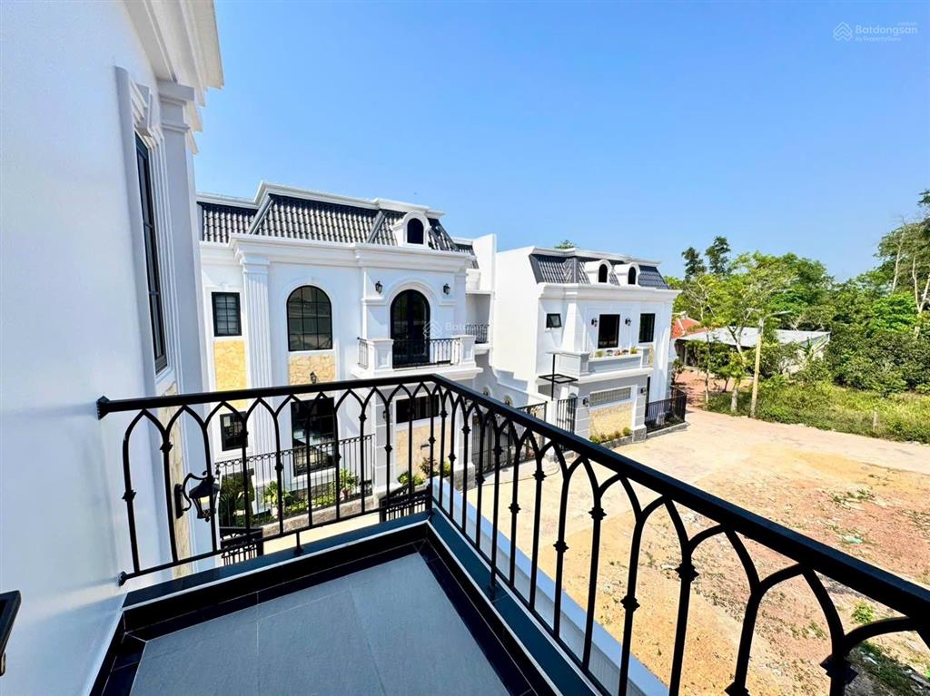 Nhà tân cổ điển kiệt 55 vũ ngọc phan. gần trục vành đai 3 tương lai