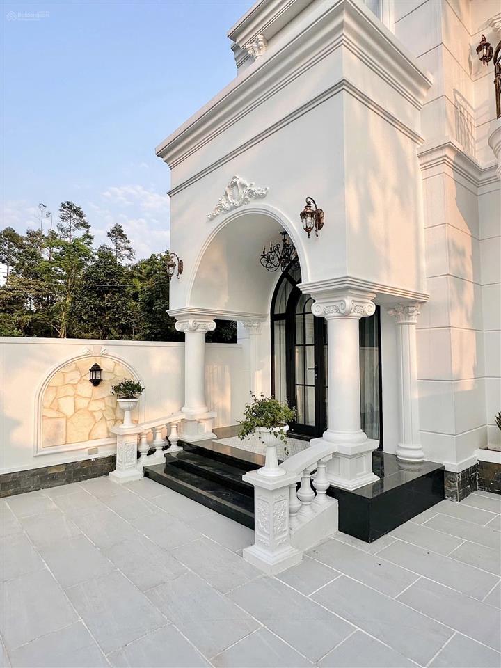 Căn nhà tân cổ điển kiệt 103 thiên thai, an cựu, tp huế. cách đường chính vài bước chân
