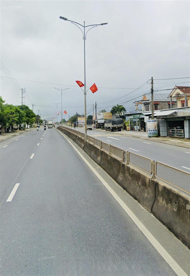 2094m2 mặt tiền lạc long quân. ngay trung tâm lăng cô. cách biển 500m