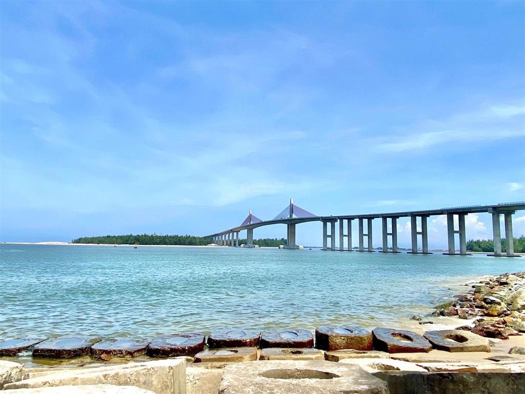 Đất kqh hải dương. cách biển 800m. vài bước chân ra phá tam giang