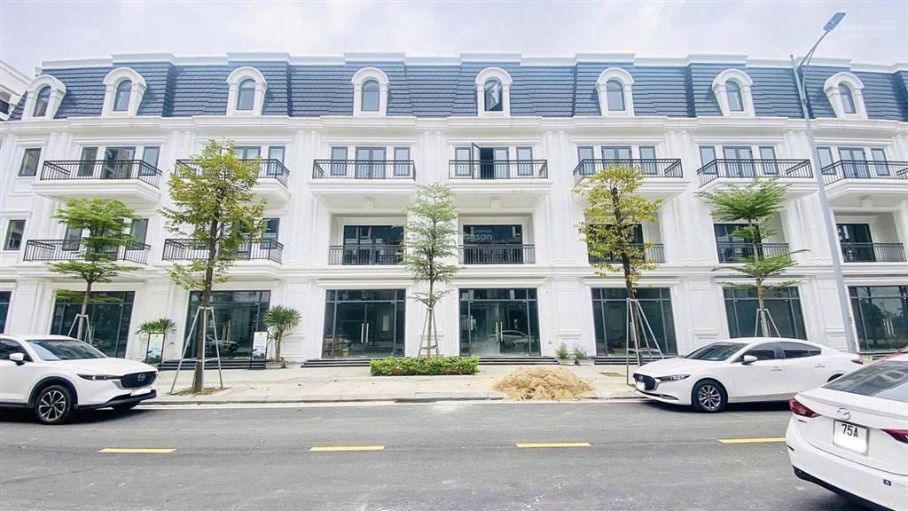 Shophouse phú xuân city. đã hoàn thiện 2 tầng đang kinh doanh. view công viên