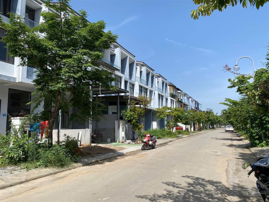 Nhà phố 3,5 tầng an cựu city, gần aeon mall