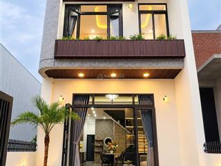 Nhà 2 tầng nội thất xịn xò kiệt 36 huyền trân công chúa, thủy xuân  tp huế
