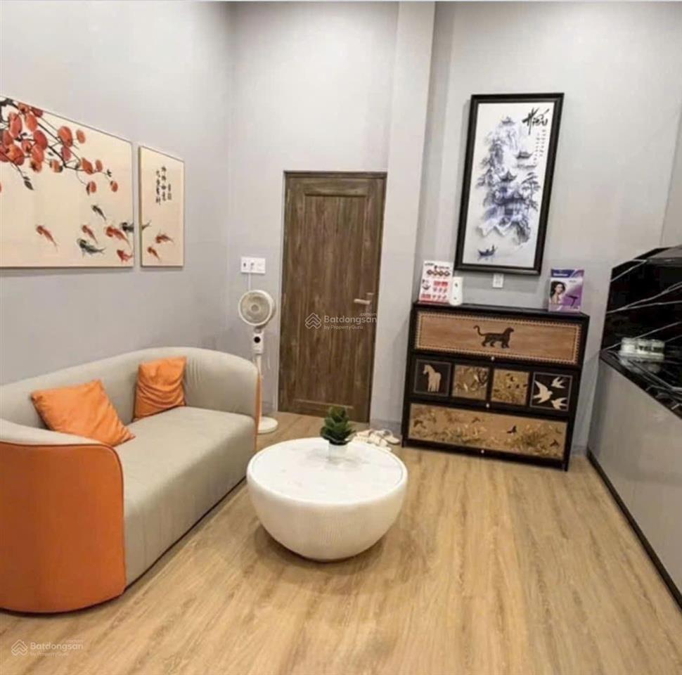 Nhà trọ 3 tầng cao cấp kqh nguyễn khoa chiêm. cạnh làng đại học.
