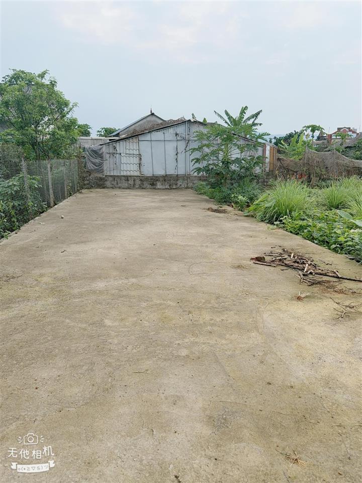 Chủ đi nước ngoài cần thanh khoản gấp cho anh chị nào cần hàng ngộp trên thị trường