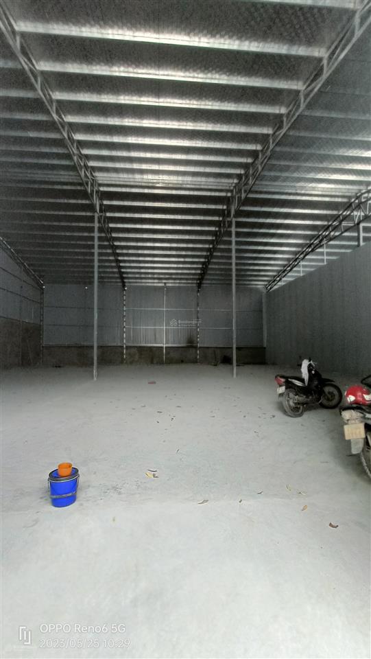 Cho thuê kho xưởng dt 450m2 tại phố đức giang, long biên, hà nội