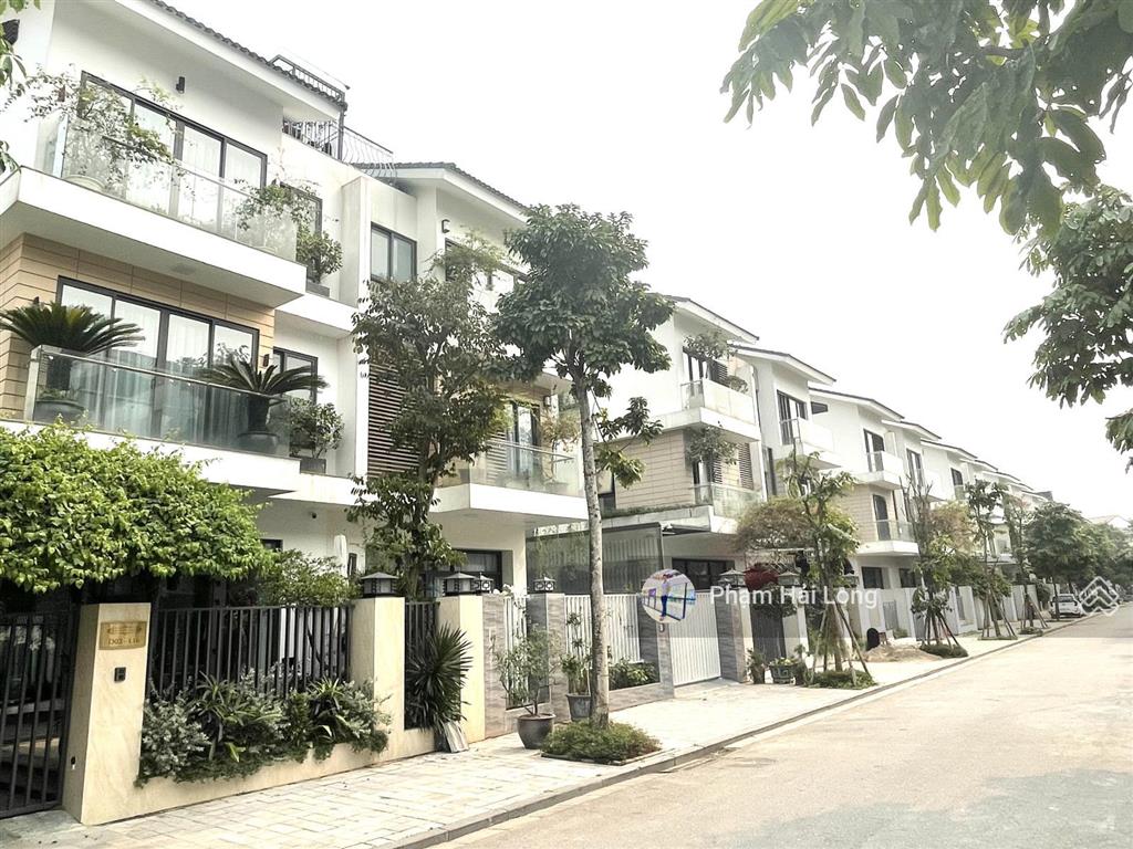 Cho thuê nhà hoàn thiện ngay cạnh siêu thị aeon hà đông