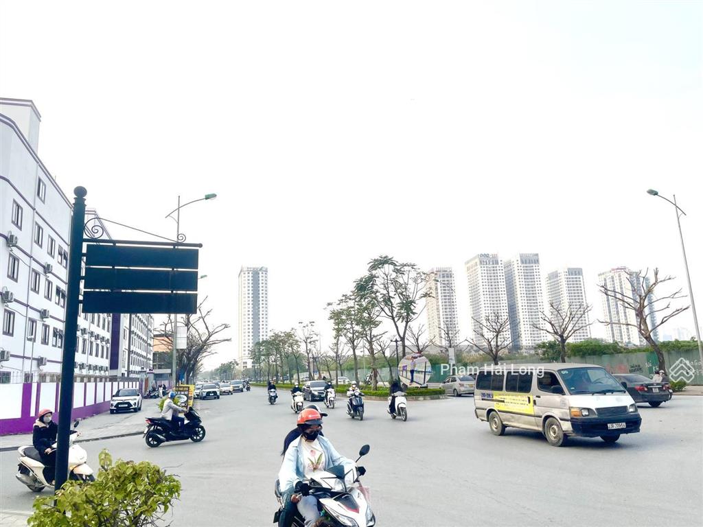 Chính chủ cho thuê nhà lô góc mặt đường lê quang đạo. ngay cạnh siêu thị aeon hà đông