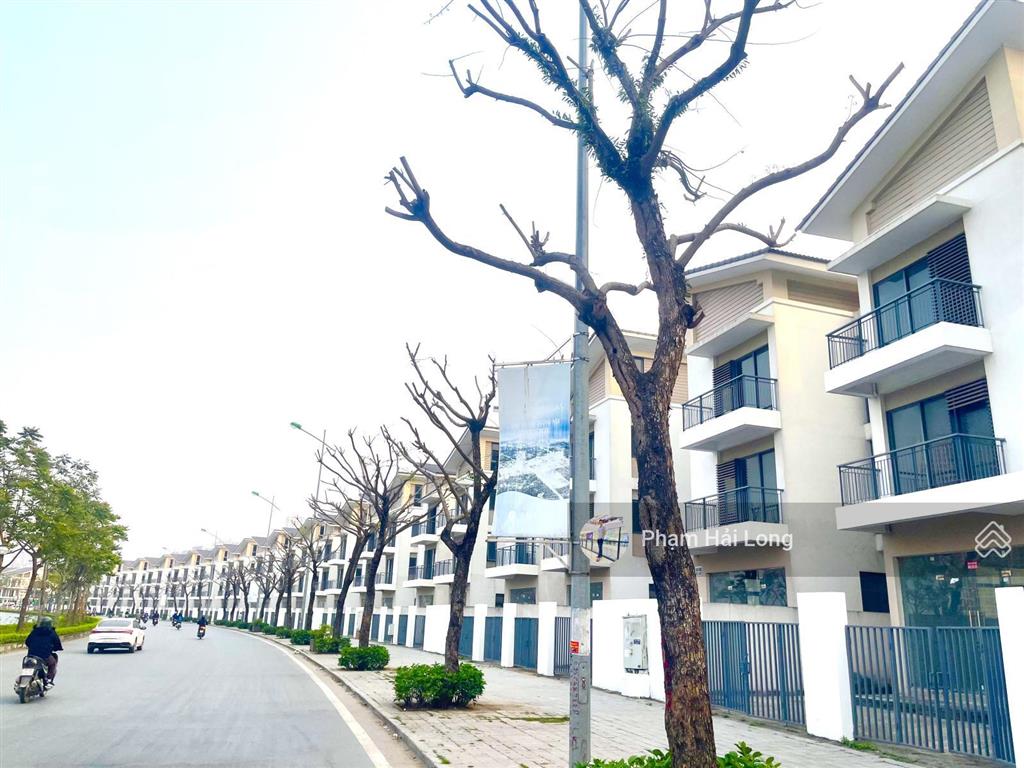 Chính chủ cho thuê nhà lô góc mặt đường lê quang đạo. ngay cạnh siêu thị aeon hà đông