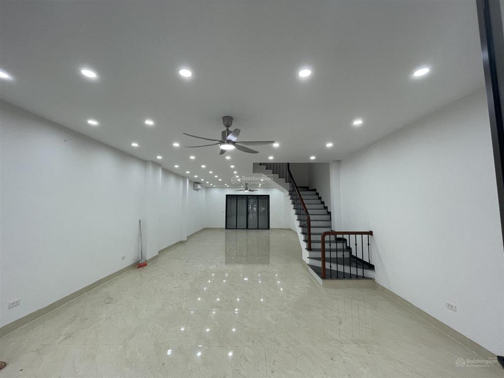 Chính chủ cho thuê nhà hoàn thiện tại geleximco phường dương nội tp hà nội