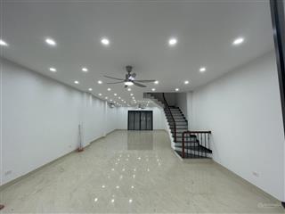 Chính chủ cho thuê nhà hoàn thiện tại geleximco phường dương nội tp hà nội