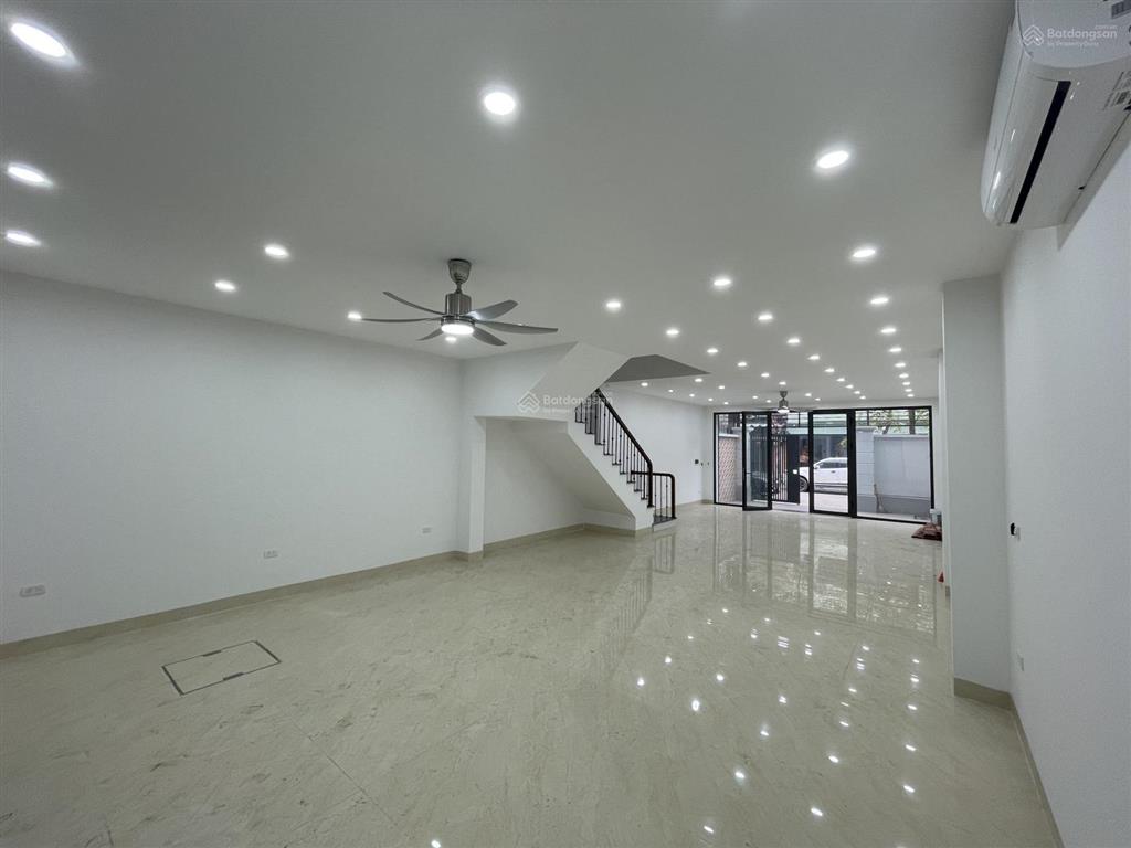Chính chủ cho thuê nhà hoàn thiện tại geleximco phường dương nội tp hà nội