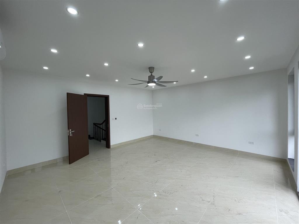 Chính chủ cho thuê nhà hoàn thiện tại geleximco phường dương nội tp hà nội