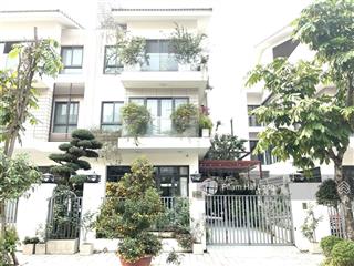 Bán biệt thự đối diện công viên hồ nam cường, vị trí đẹp hàng hiếm có một không hai