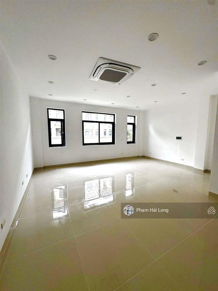 Chính chủ cho thuê nhà hoàn thiện mới đẹp tại himlam phường vạn phúc. mặt đường tố hữu cực đẹp