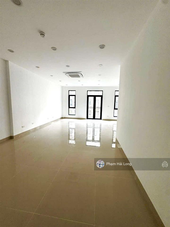 Chính chủ cho thuê nhà hoàn thiện mới đẹp tại himlam phường vạn phúc. mặt đường tố hữu cực đẹp