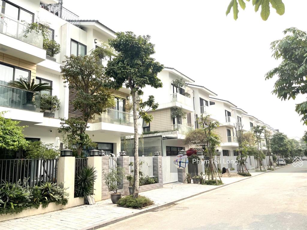 Bán biệt thự đối diện công viên hồ nam cường, vị trí đẹp hàng hiếm có một không hai