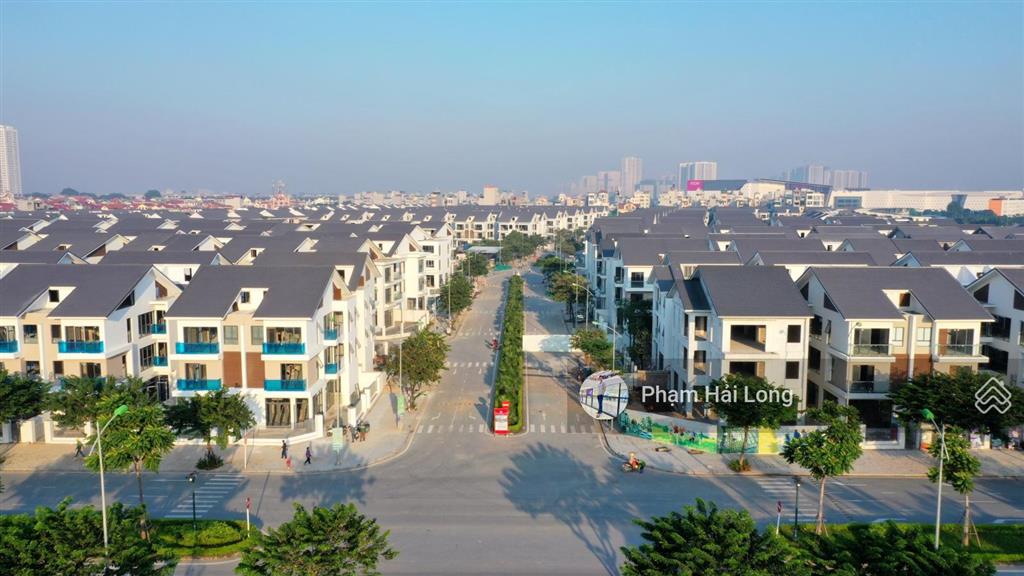 Bán biệt thự đối diện công viên hồ nam cường, vị trí đẹp hàng hiếm có một không hai
