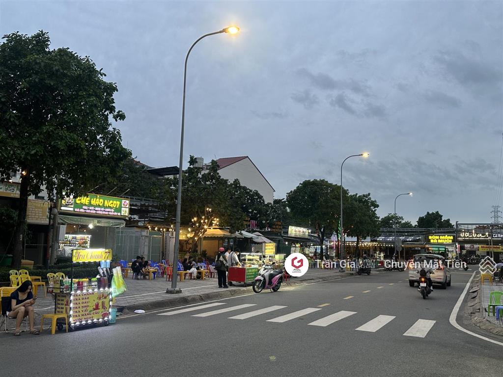 Bán nhà 6x30m=190m2 mặt tiền gần ngay công viên đường sách hồ thị tư, khu kiến thiết . giá 17 tỷ tl