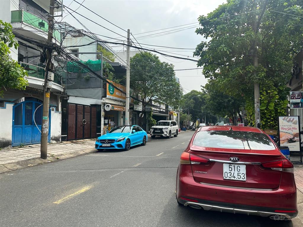 Bán nhà góc 2mt hàn thuyên, bình thọ, ngay sát ga metro thủ đức 10x21=210m2. giá 37 tỷ thương lượng