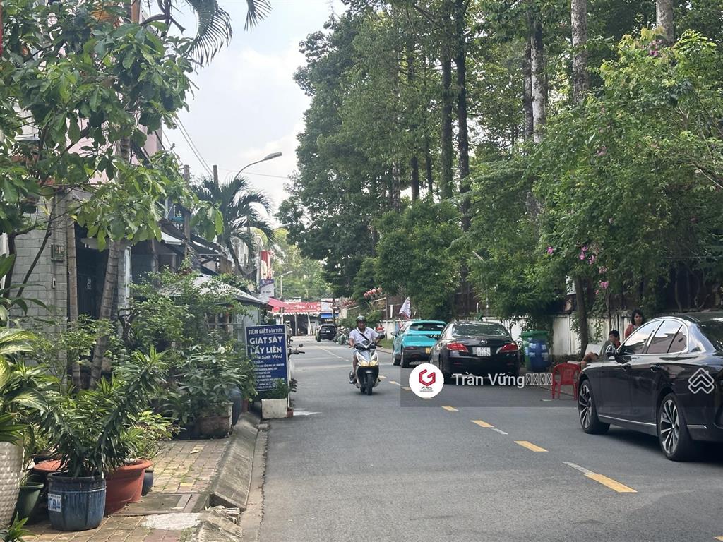 Bán nhà 5 tầng 10x23m=230m² ngay mt hoàng diệu 2. đh spkt đh ngân hàng. thuê 100 tr/th. giá 28 tỷ