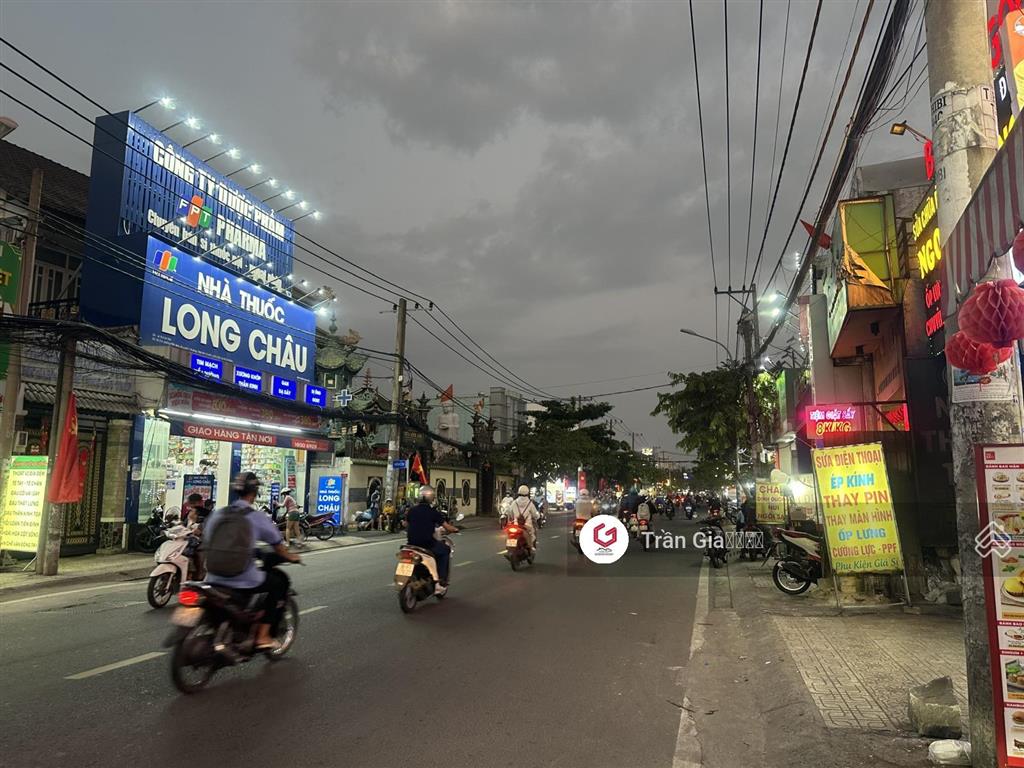 Hàng hiếm! tòa nhà hầm 5 tầng mt hiệp bình. hđ thuê 110triệu/tháng 6,5x28m=185m2. giá 31 tỷ tl