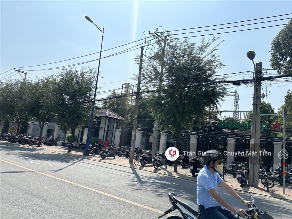 Chính chủ gửi bán nhà mặt tiền lê quý đôn, p.bình thọ 32,5x50m=1.611m² cách ga 600 mét. giá 180 tỷ