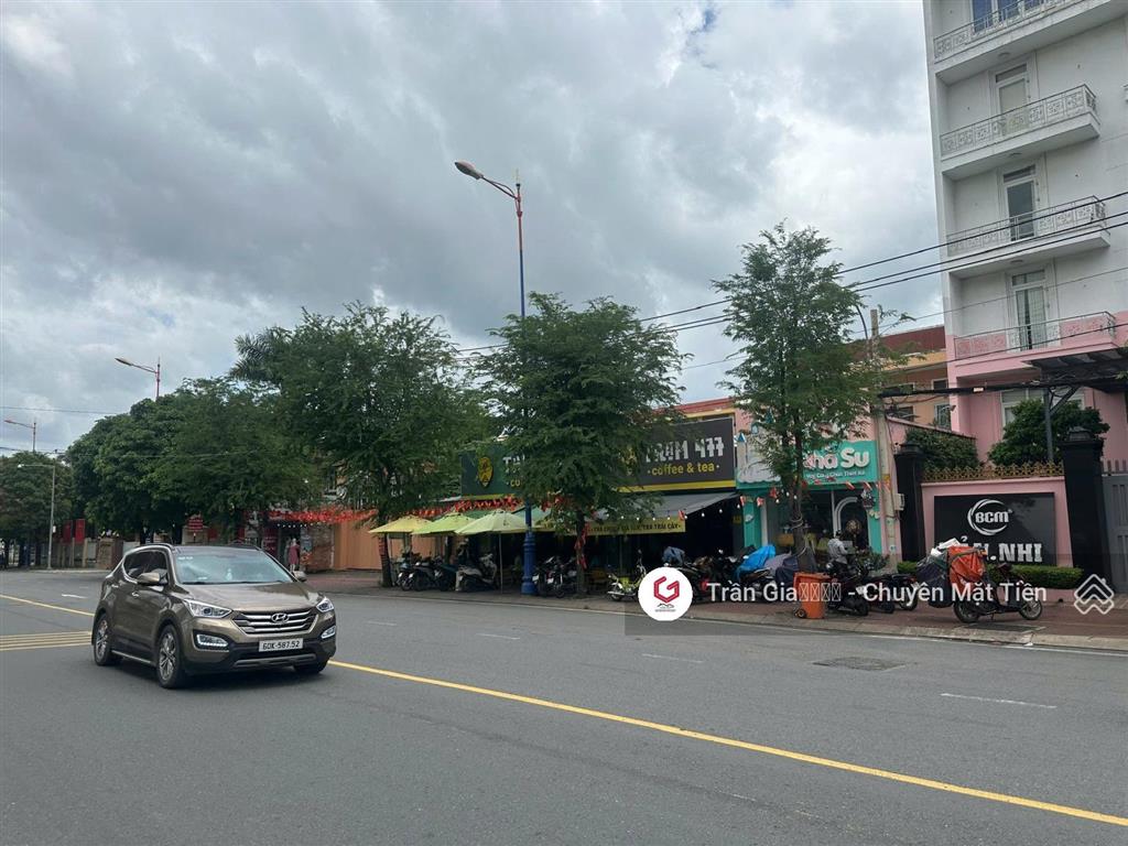 Chính chủ gửi bán nhà mặt tiền lê quý đôn, p.bình thọ 32,5x50m=1.611m² cách ga 600 mét. giá 180 tỷ